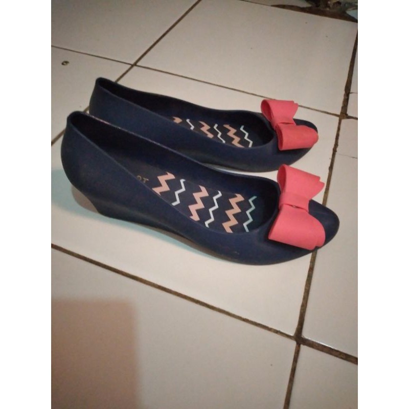 preloved sepatu wanita tltsn