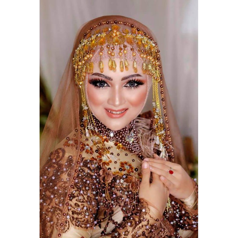 Cleopatra hiasan kepala pengantin