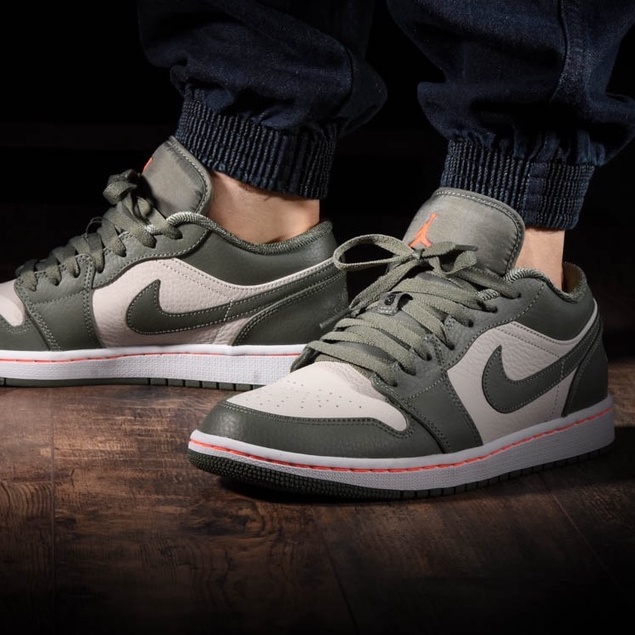 Sepatu Nike Air Jordan 1 Low Military Green White Hijau Putih Premium