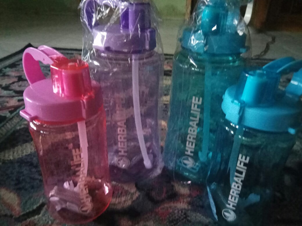 Botol Herbalife 1 Liter Dan 1.5 Liter #singapur Botol #herbalife#shake#aloe