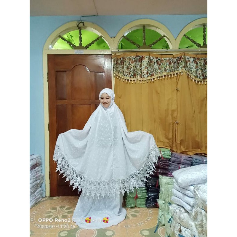Katun Jepang / renda daun putih bersih dan tulang / mukena adem