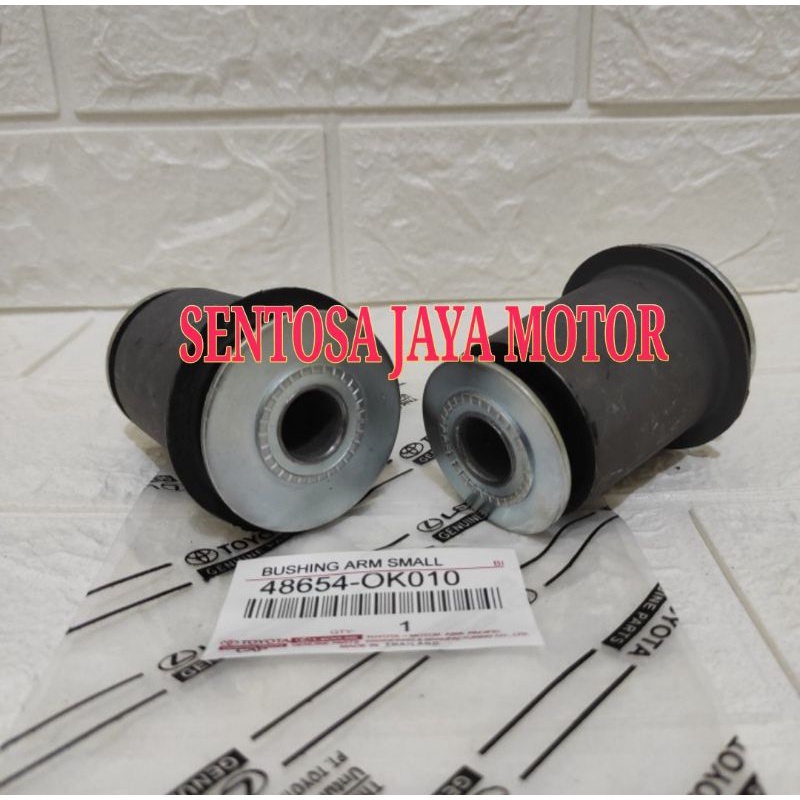 Bushing Lower Arm Bosh Sayap Bawah Kecil Innova Original