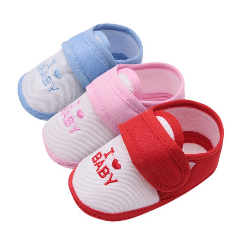 Sepatu Bayi  - Baby Prewalker Shoes Socks Anti Slip Kaos Kaki Anak Bayi - Sepatu Bayi IMPORT Newborn Bahan Kain Lembut sampai Usia 1  Tahun Bahan Lembut - Sepatu Prewalker Baby I Love Baby - SALE