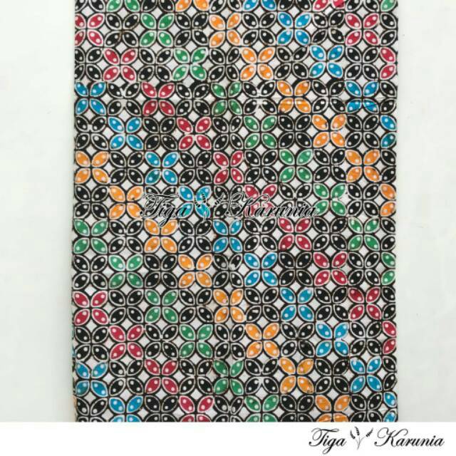  Motif Batik Kawung Warna Warni  Batik  Indonesia