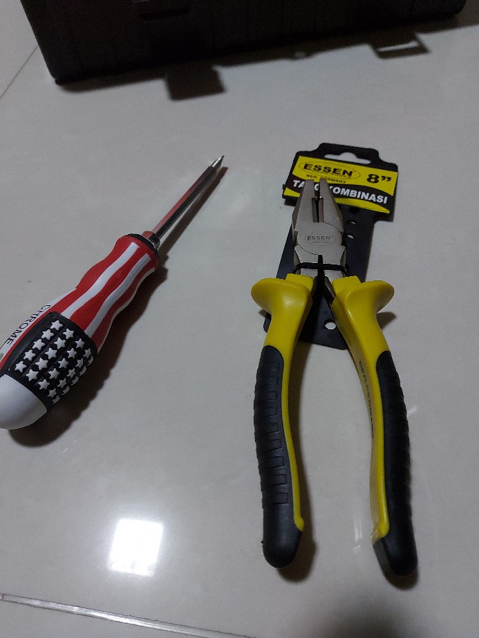 Essen Tang Kombinasi Combination Pliers Tang Jepit Potong