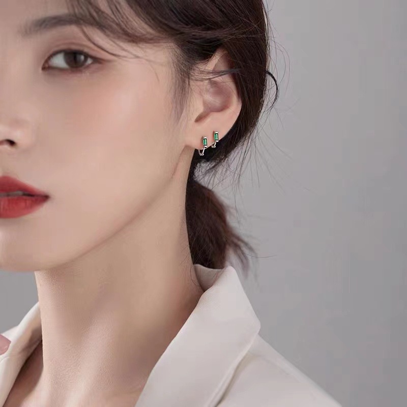 Anting Hoop Bahan Titanium Steel S925 Silver Emerald Gaya Korea Untuk Wanita