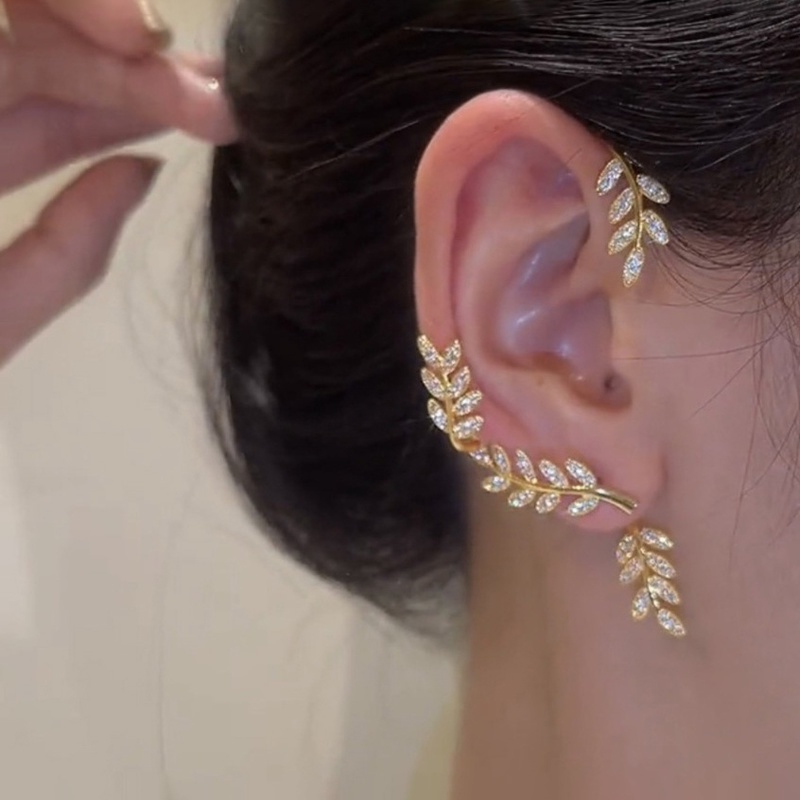 17km Anting Klip Wanita Bentuk Hati / Kupu-Kupu / Daun / Pita Hias Kristal Elegan-7