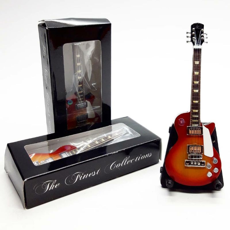 Miniatur Gitar Gibson Les Paul Classic 2017 Day6  Exclusive 1/12