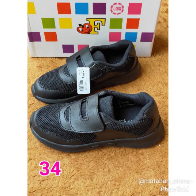 Sepatu sekolah fladeo kids size 34