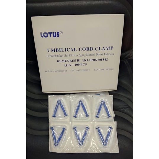 Per Box Umbilical Cord klem / Klem Penjepit Tali pusat 100 pcs