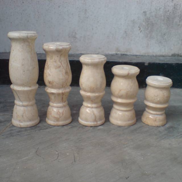 Piala marmer variasi khas Tulungagung