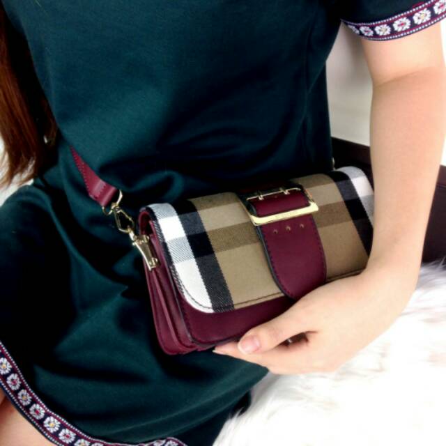 Ready Stock New Arrival BURBERRY House Check Madison Belt Buckle Bag SS17