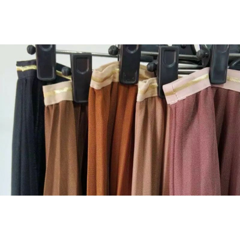 Rok import list gold | Maxi skirt list gold fit xxl | rok mengkilat | rok import shiny