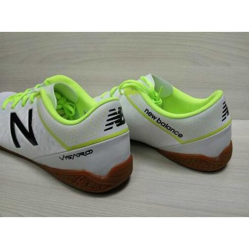 new balance visaro futsal