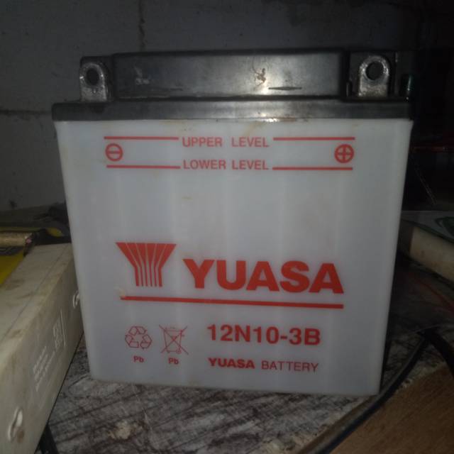 Aki basah Yuasa 12n10-3b 12volt