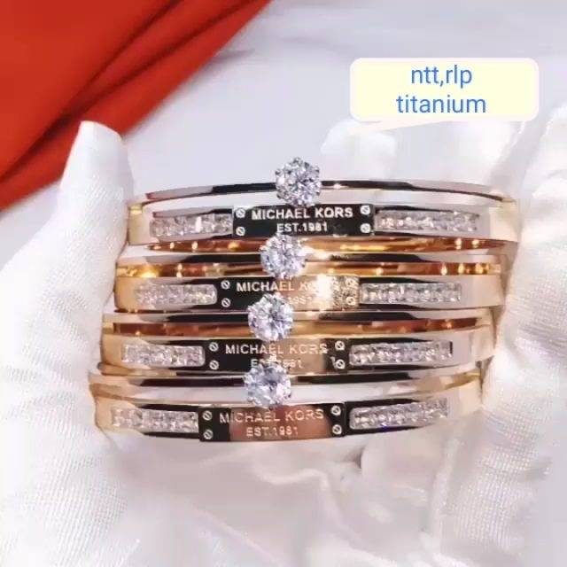 Gelang titanium,awet,tahan lama,tidak luntur