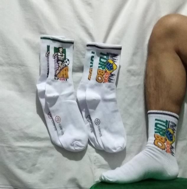 kaos kaki olah raga sport