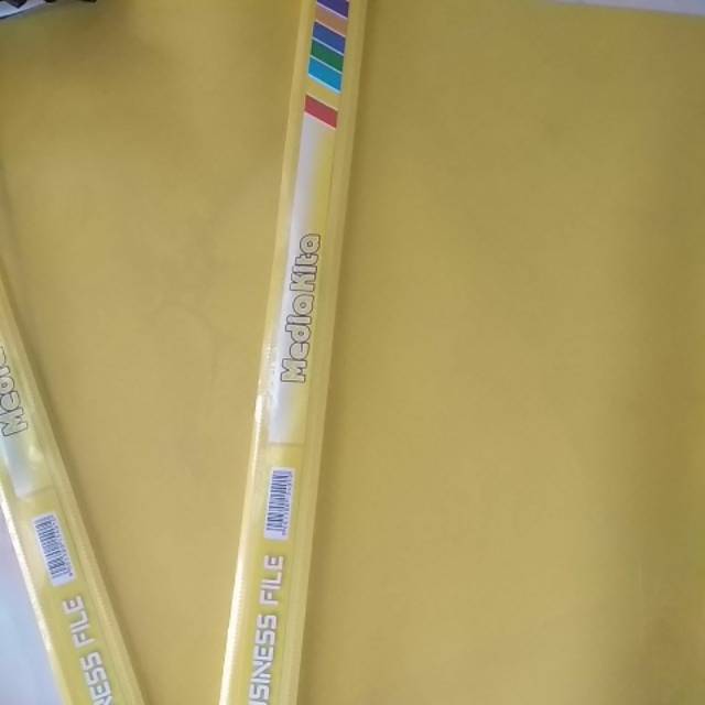 

Media Kita Business File Warna Kuning Isi 2