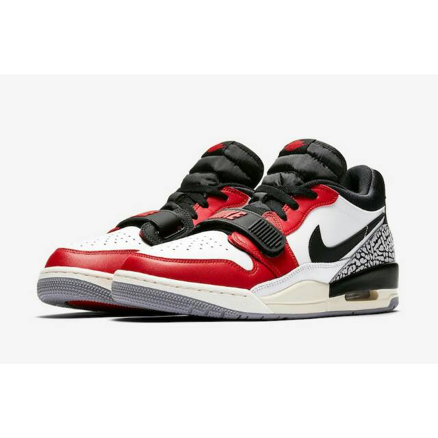 harga nike air jordan legacy 312