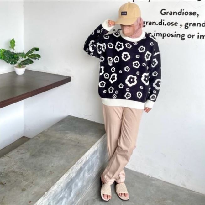 TokoMilkan - Atasan Rajut Premium Wanita &amp; Pria FLOWERS SWEET | Sweater Rajut Premium Wanita