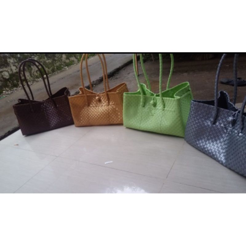 

tas Anyaman Plastik peti / patty box