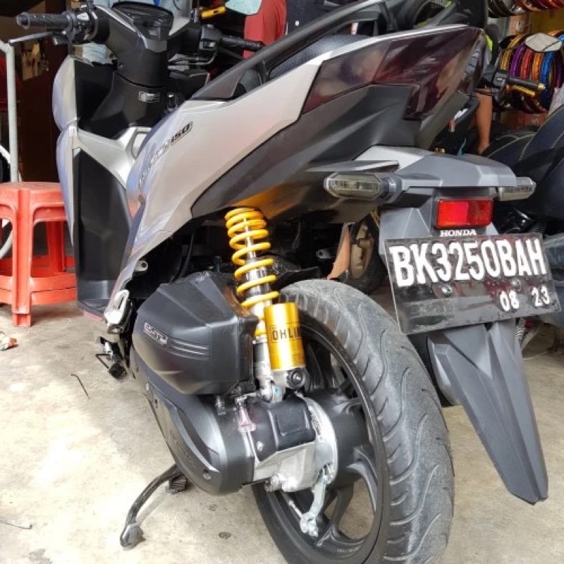 shockbreaker tabung bawah twotone thailand matic uk 330mm 310mm matik mio fino beat vario scoopy spacy genio xeon soul gt mio j mio m3 z sporty x-rider smile gold tabung beat fi vario 110 vario 150 125 esp karbu fast bikes ktc shock sok supensi klik