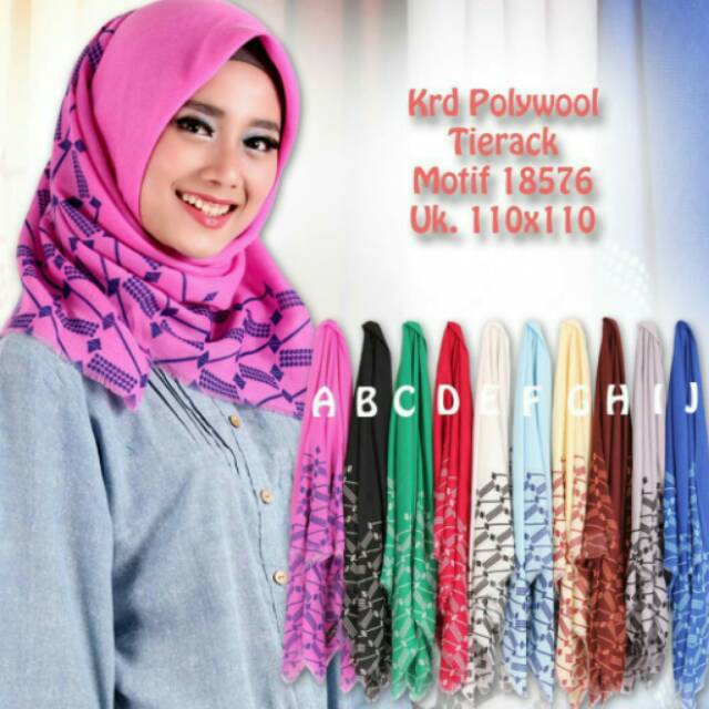 Kerudung Segiempat Tierack Polywool Motif 18496