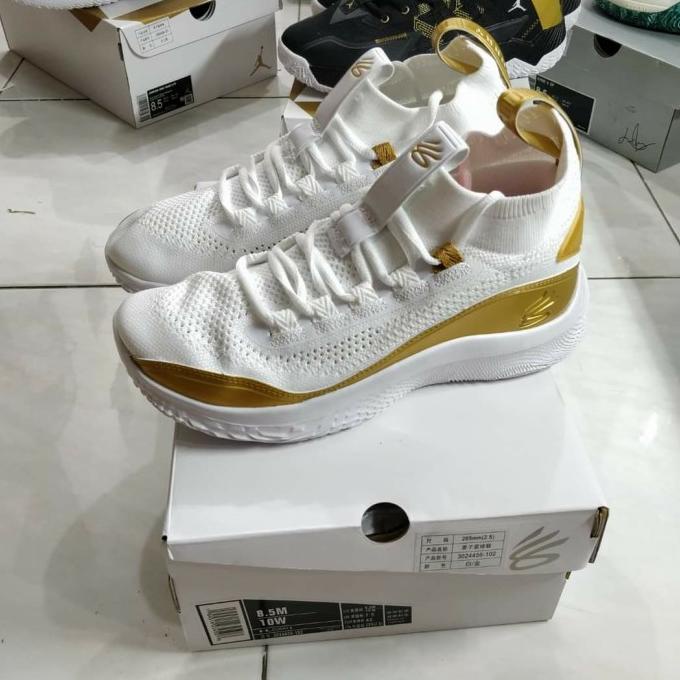 ORIGINAL Sepatu Basket Curry 8 Low golden Flow