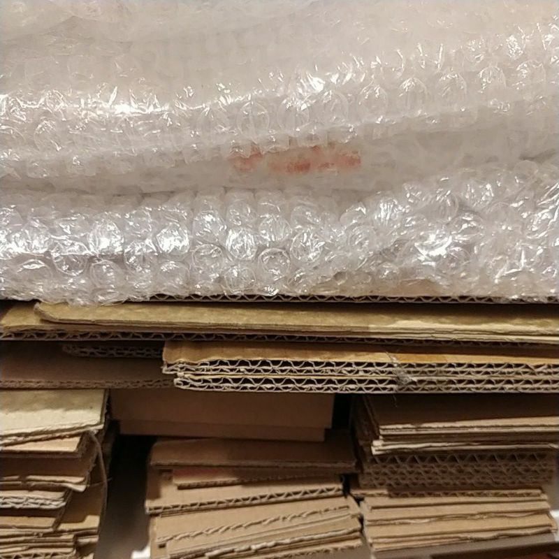 

CARDBOARD/ KARDUS + BUBBLE WRAP + TUBE POSTER