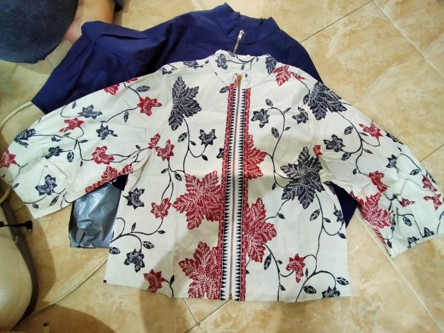Maja - Bomber Jaket Batik Wanita