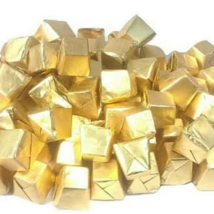 

MAKANAN COKLAT KILOAN PIRAMID GOLD SILVERQUEEN MIX 500 GR