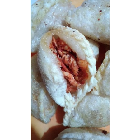 

Cireng isi ayam suwir pedas
