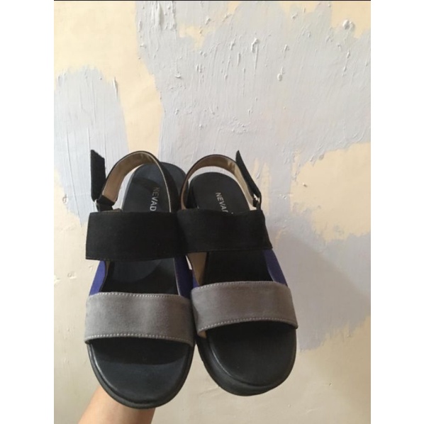 Nevada sepatu/sandal wanita