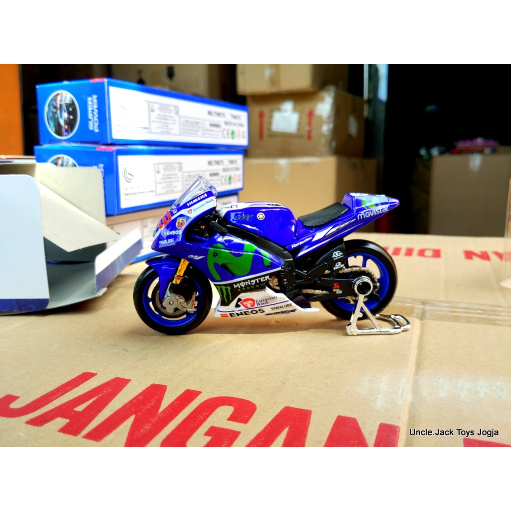 Mainan Anak - Miniatur Motor Moto GP Yamaha 99 - Jorge Lorenzo