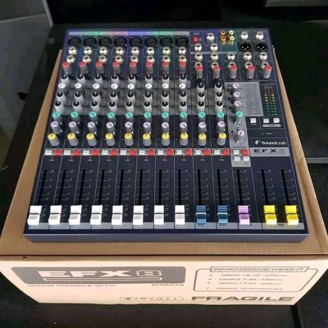 Audio mixer soundcraft efx 8