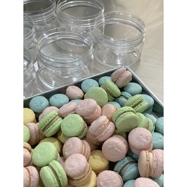 Mini Macarons