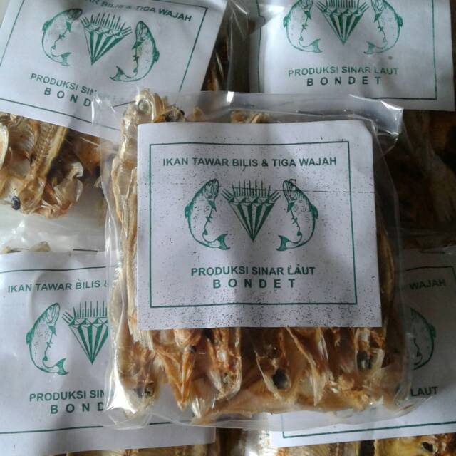Ikan asin bilis tawar oleh oleh khas cirebon