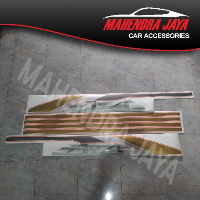 Stiker Taft 4x4 / Sticker Body Samping TAFT 4 x 4