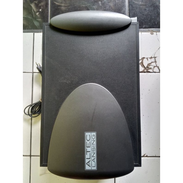 Subwoofer Altec Lansing ATP3 tanpa satellite speaker