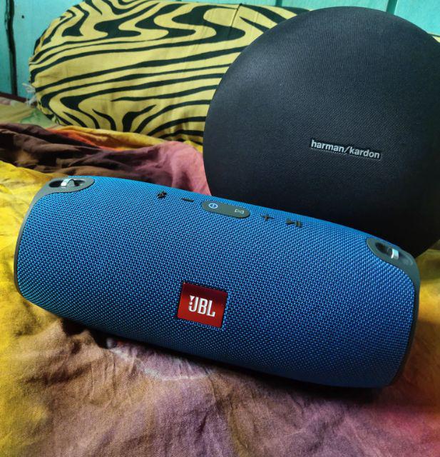 JBL Extreme / Xtreme blue Portable Speaker Bluetooth battery up to 15