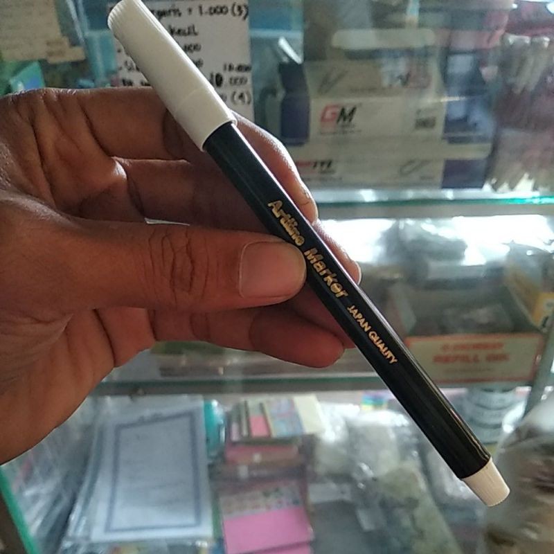 

Spidol kecil Artline