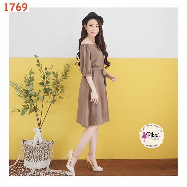 Dress cewek cantik / dress button up / dress vintage / dress sabrina lucu / dress sandra dewi / 1769