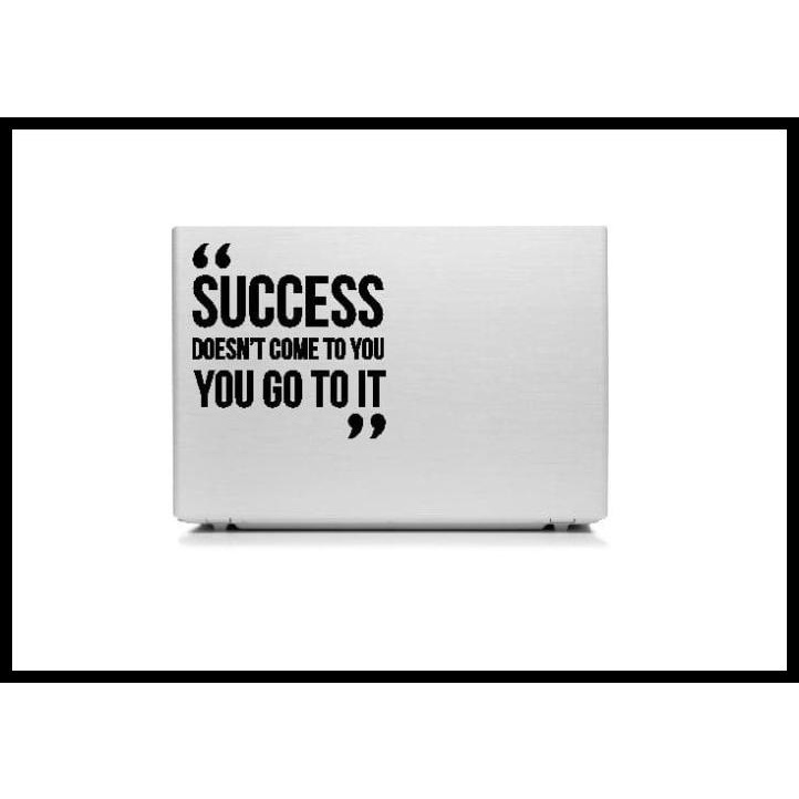 

STIKER LAPTOP QUOTES SUCCESS COME MOTIVASI KERJA CUTTING STICKER OFFIC - HITAM