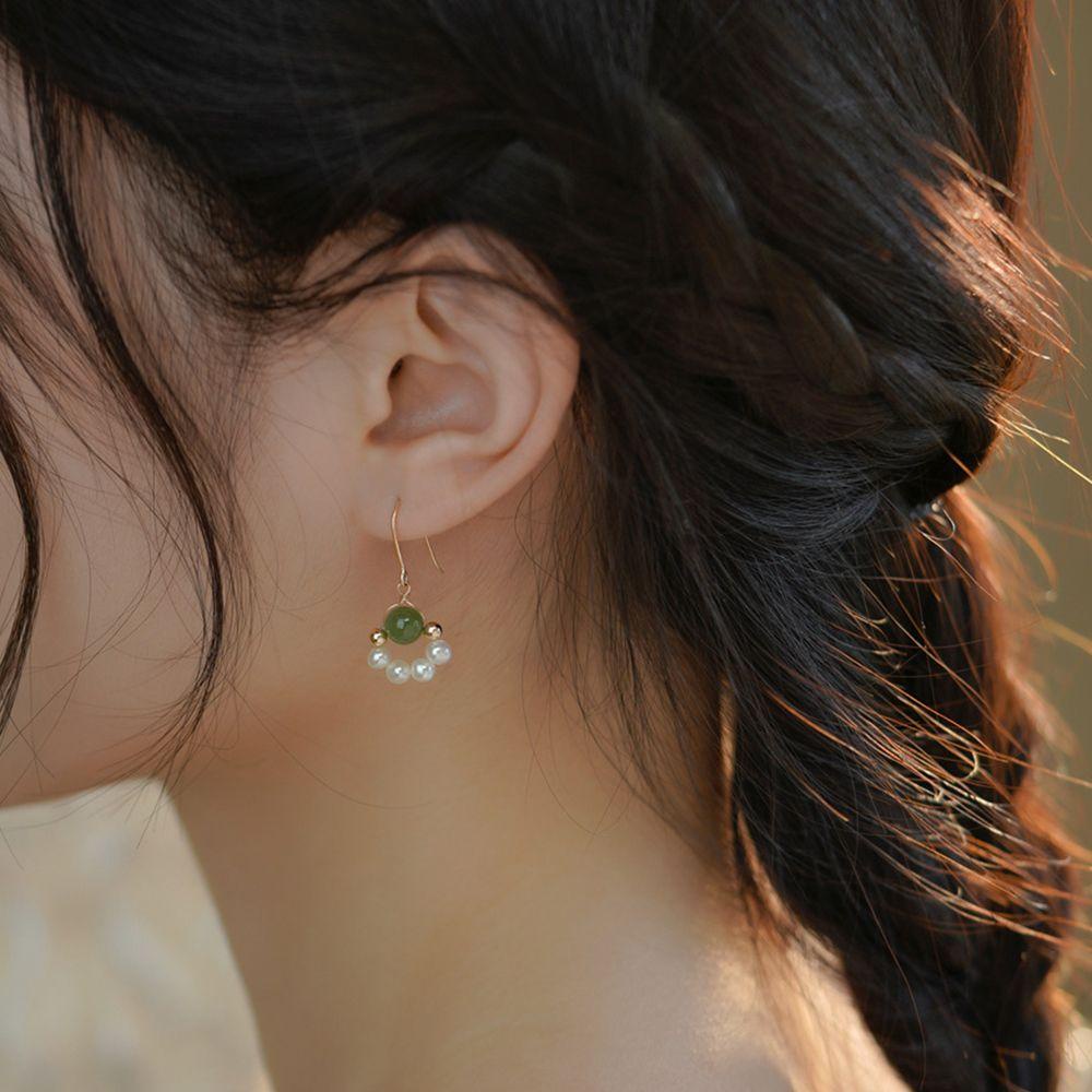 Needway Wanita Anting Harian Warna Solid Pesta Manik Hijau Mutiara Tembaga Temperamen Menjuntai Anting