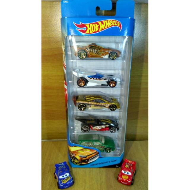 HOT WHEELS RACE GIFT PACK isi 5
