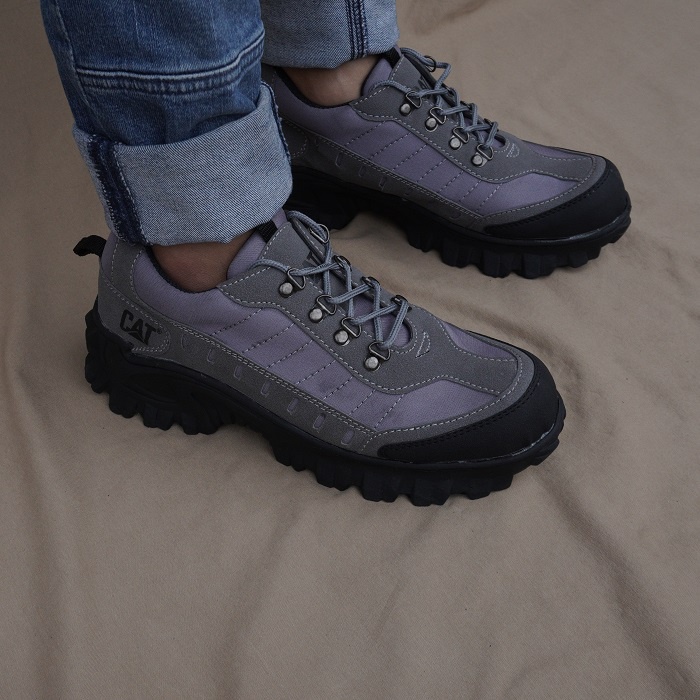 SEPATU CATERPILLAR BULDOZER /SEPATU PRIA SAFETY /SEPATU KERJA/SEPATU BOOT PENDEK/ABU