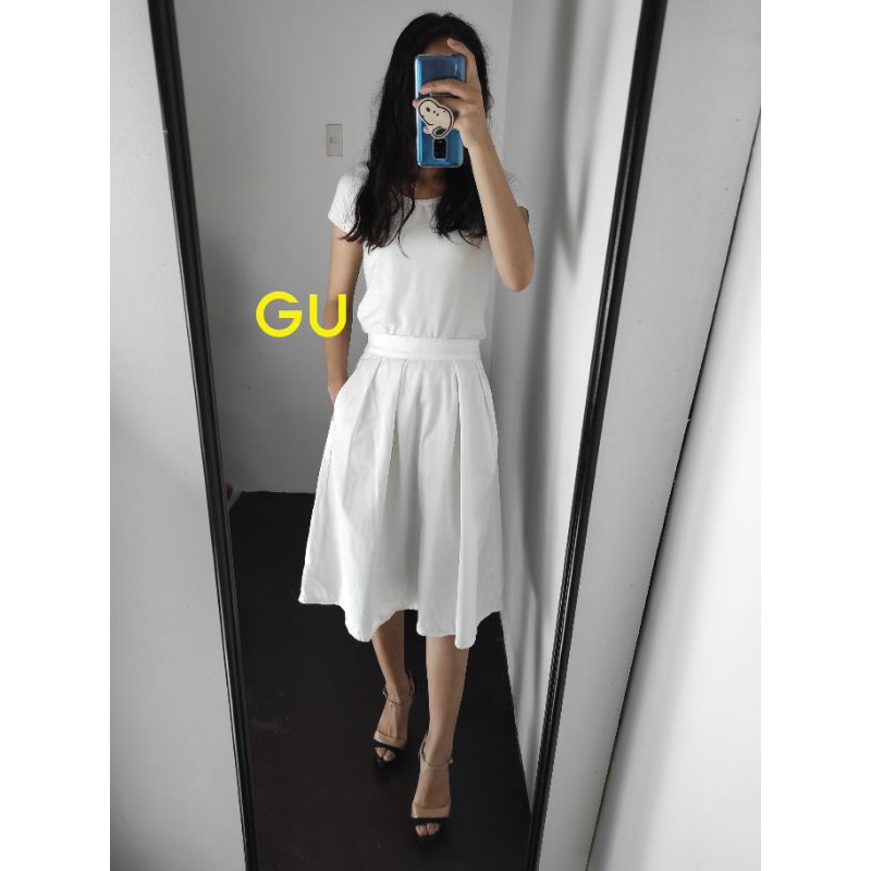 GU white denim skirt