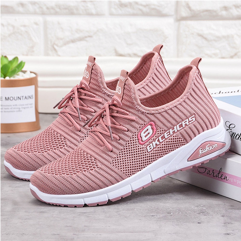 Sepatu wanita sneakers 2022 Sepatu olahraga rajutan terbang sports shoes Bahan Full Karet Anti Licin