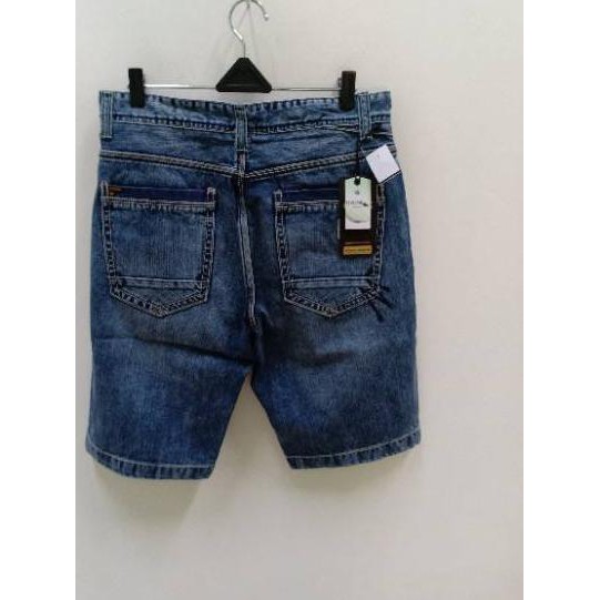 — Celana Pendek Emba Original