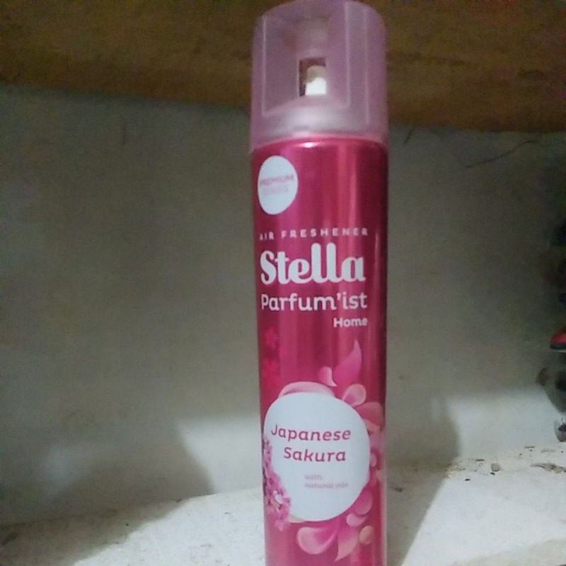 STELLA SPRAY AER SEMPROT 200ML